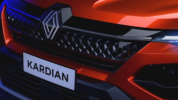 calandre aux losanges noirs qui reflètent la lumière - Renault Kardian