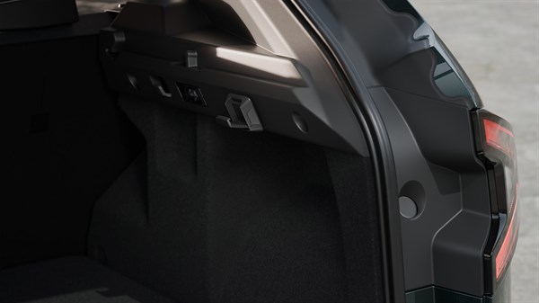 Renault Duster - right boot